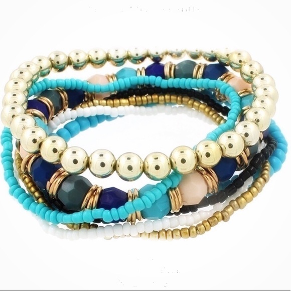 Boho Beaded Turquoise Bracelet. - Picture 2 of 3